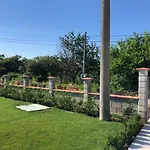 וילה къща за гости, Gotinoto קראפץ