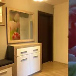 Villa къща за гости, Gotinoto *